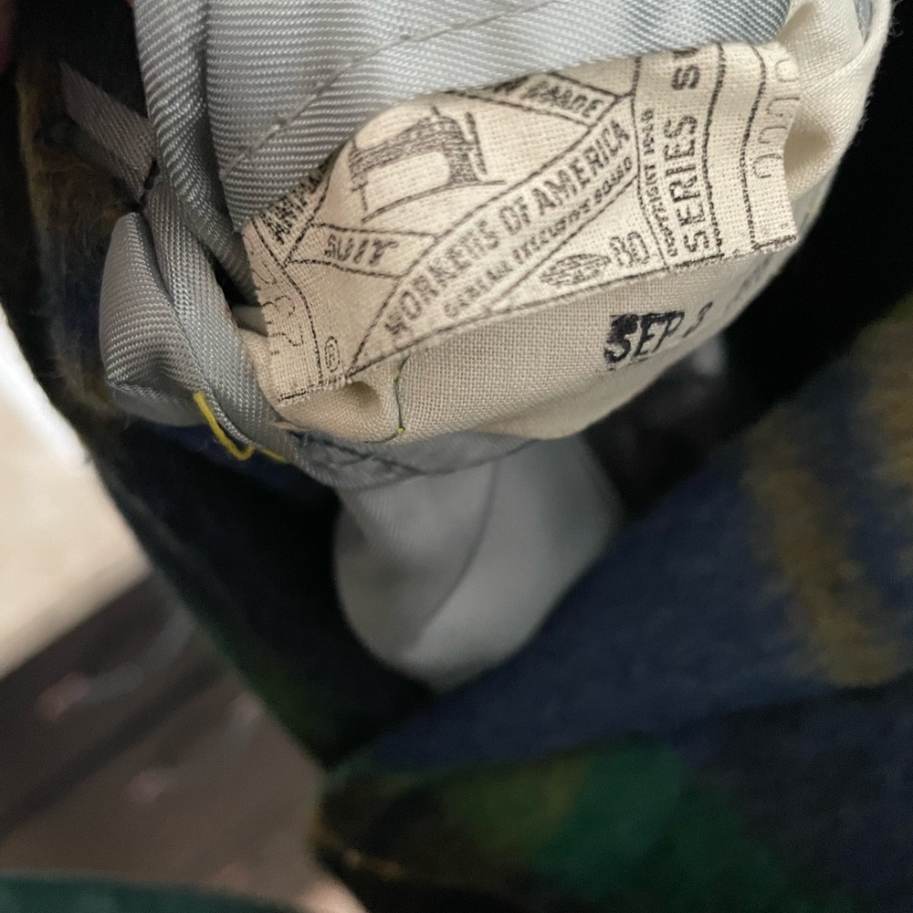 Geoffrey Beene plaid jacket - Picture 7 of 9